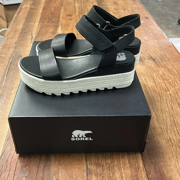 Sorel Cameron Flatform Sandal - Picture 2 of 3